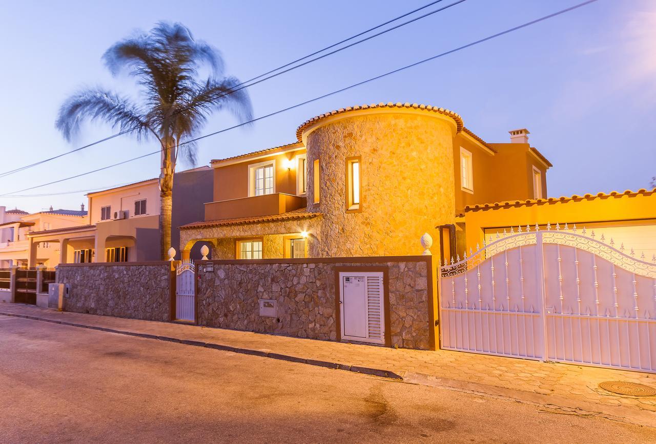 Lagos Suite Bagian luar foto